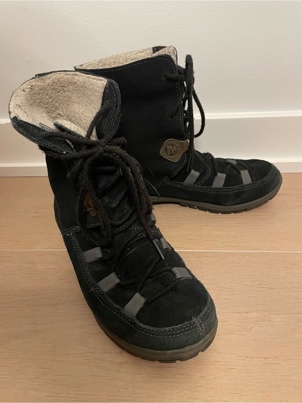 MERRELL Black Insulated Ankle Winter Boots